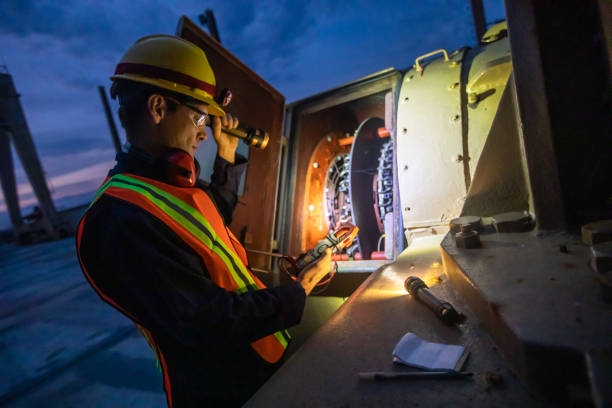 Best Electrical Outlet Repair  in Warren, OH