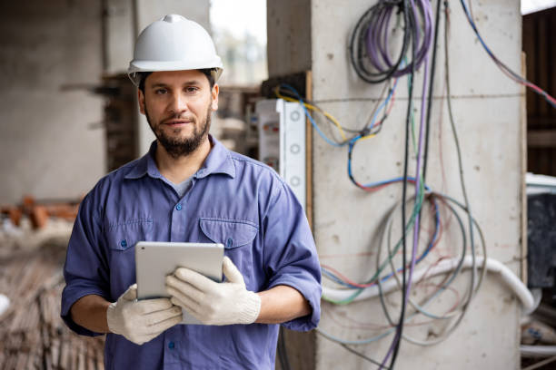 Best Local Electrician Companies  in Warren, OH
